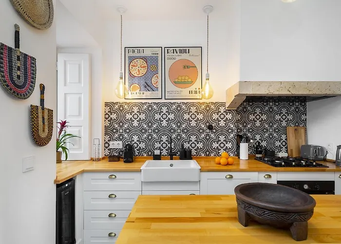 Whome Premium Alfama 2-br Great For Remote Workers & Digital Nomads