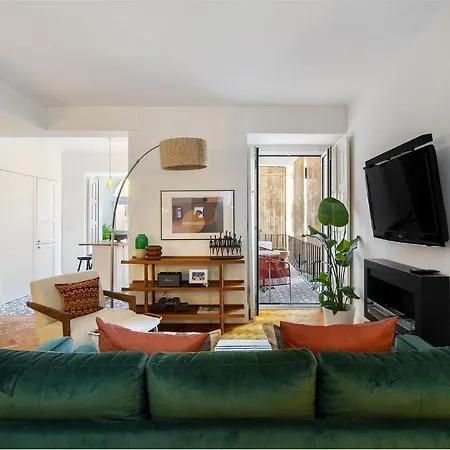 Appartamento Whome Premium Alfama 2-br Great For Remote Workers & Digital Nomads Lisbona