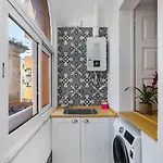 Whome Premium Alfama 2-br Great For Remote Workers & Digital Nomads Apartman *